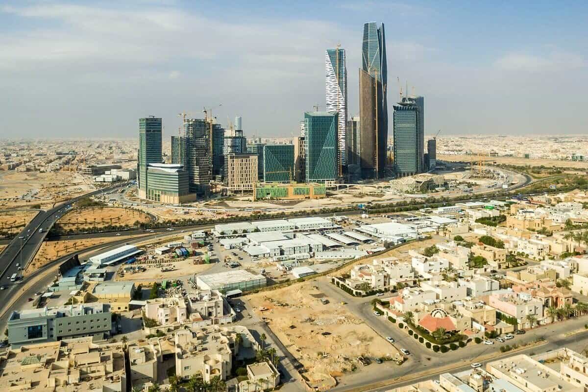 السوق-السعودية-توفر-فرصًا-جديدة-أمام-شركات-المقاولات-المصرية